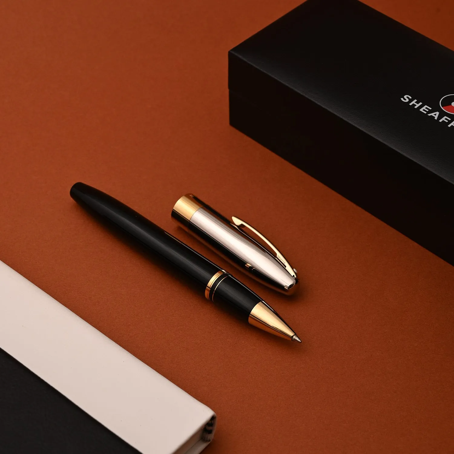 Sheaffer Legacy Roller Ball Pen - Black & Palladium GT