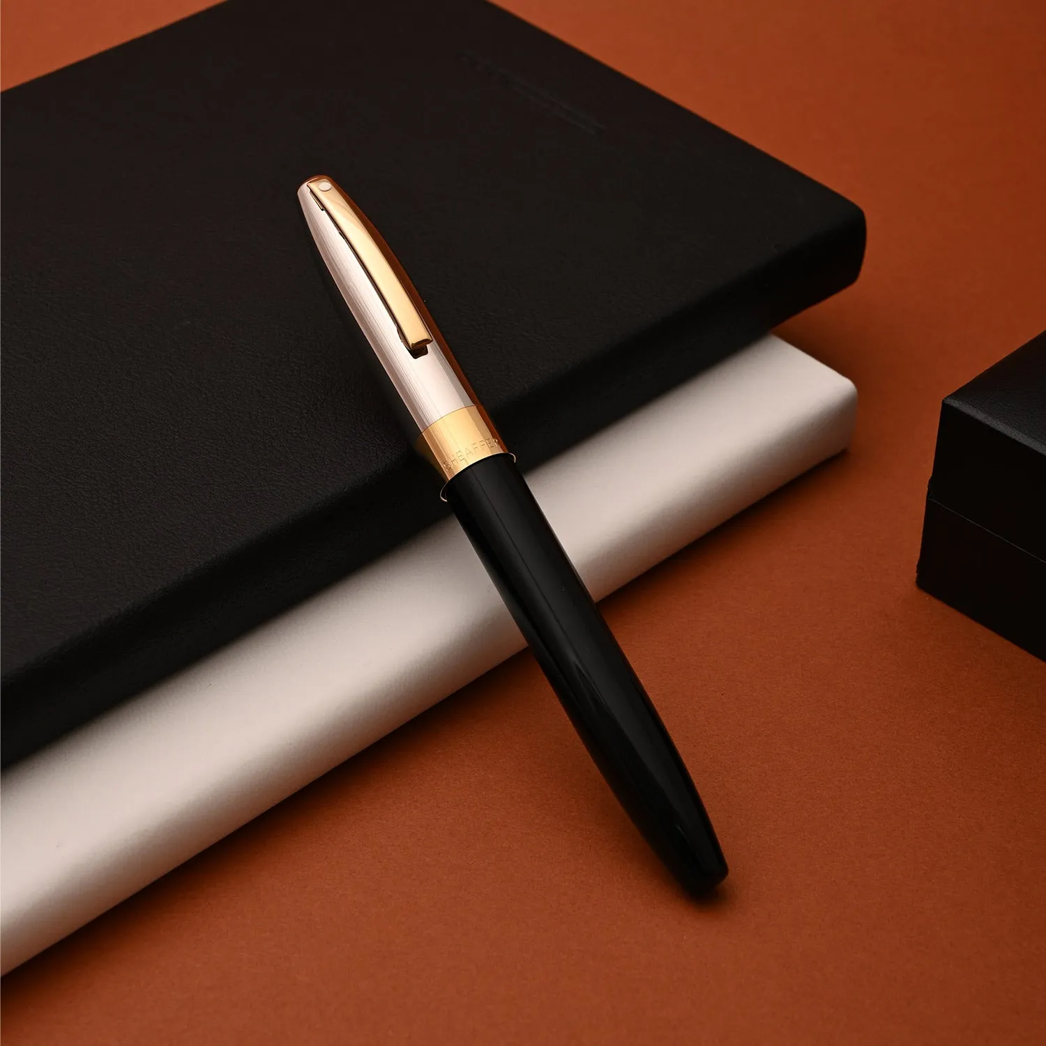 Sheaffer Legacy Roller Ball Pen - Black & Palladium GT